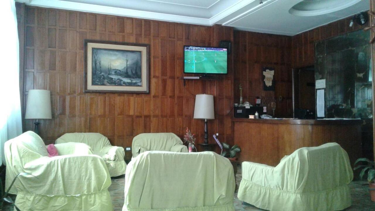 מר דל פלאטה Hotel Almirante Brown מראה חיצוני תמונה