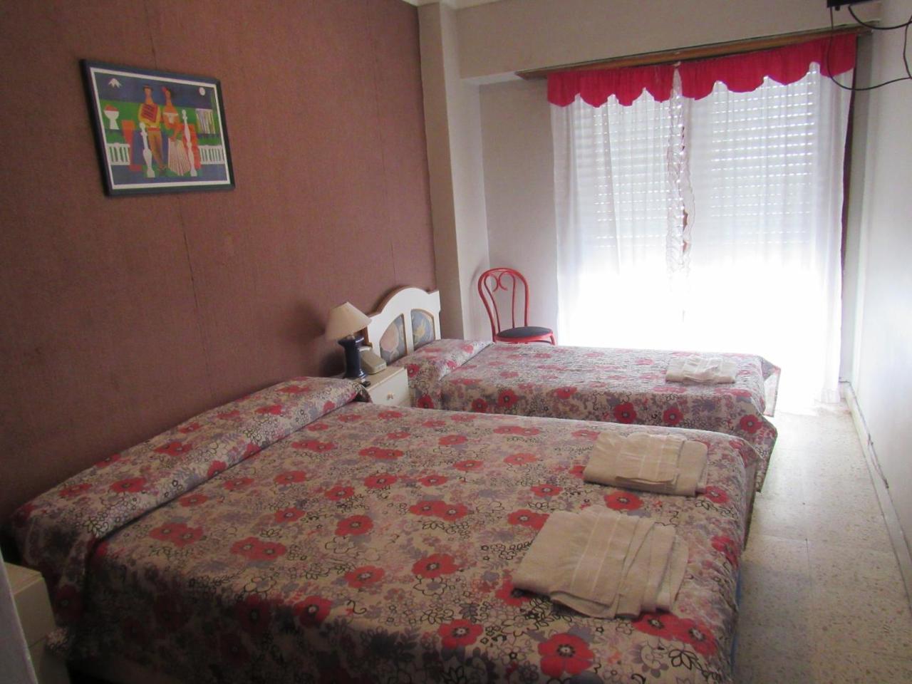 מר דל פלאטה Hotel Almirante Brown מראה חיצוני תמונה
