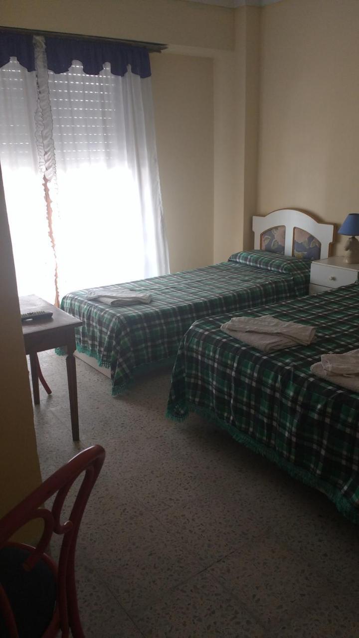מר דל פלאטה Hotel Almirante Brown מראה חיצוני תמונה